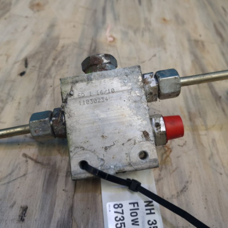 Schneidwerk des Typs New Holland 760CG, Gebrauchtmaschine in Hemmet (Bild 5)