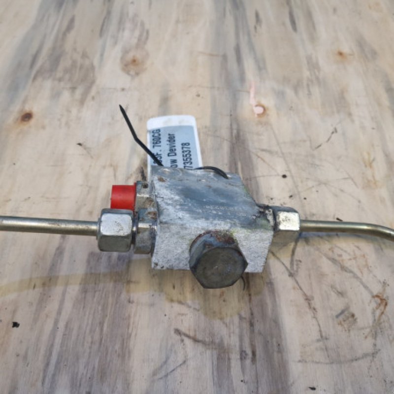 Schneidwerk des Typs New Holland 760CG, Gebrauchtmaschine in Hemmet (Bild 4)