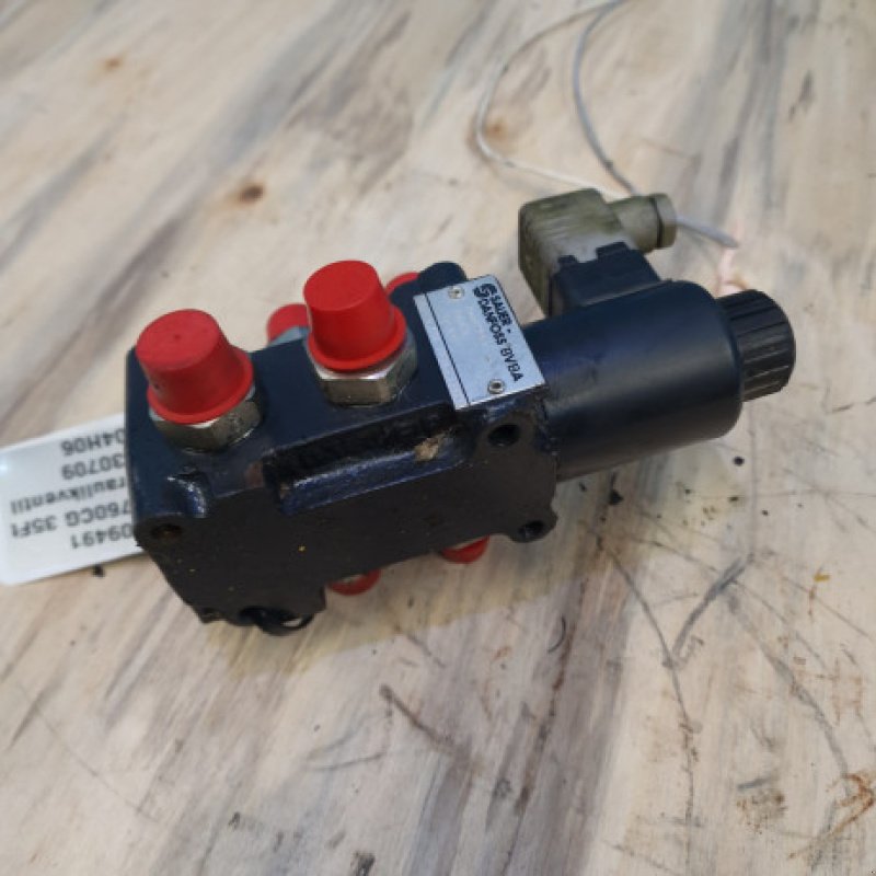 Schneidwerk des Typs New Holland 760CG, Gebrauchtmaschine in Hemmet (Bild 8)