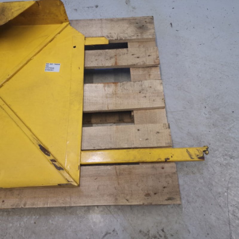 Schneidwerk des Typs New Holland 760CG, Gebrauchtmaschine in Hemmet (Bild 4)