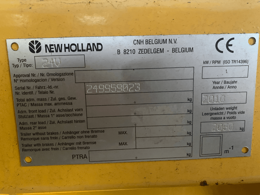 Schneidwerk типа New Holland 7M32 VARIFEED, Gebrauchtmaschine в TREMEUR (Фотография 6)