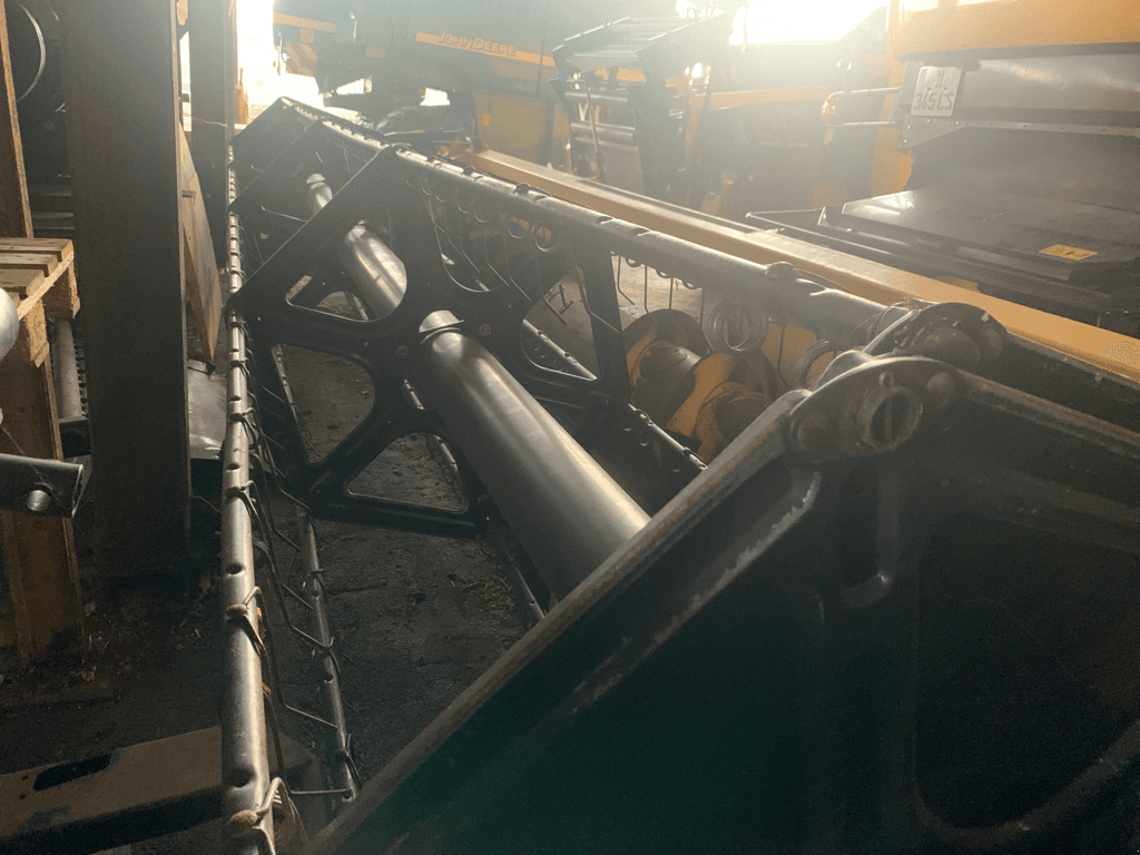Schneidwerk типа New Holland 7M32 VARIFEED, Gebrauchtmaschine в TREMEUR (Фотография 7)