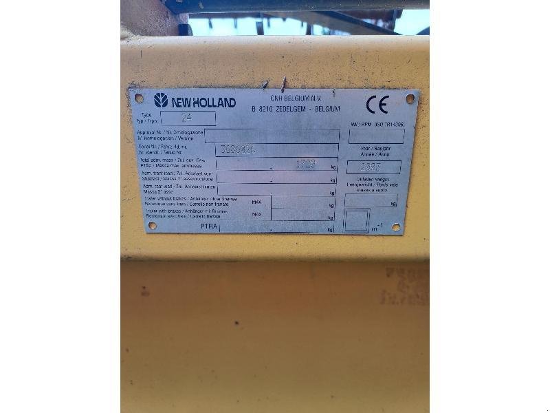 Schneidwerk typu New Holland 7M32, Gebrauchtmaschine v PONTIVY (Obrázek 10)