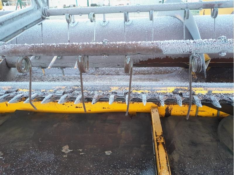 Schneidwerk typu New Holland 7M32, Gebrauchtmaschine v PONTIVY (Obrázek 7)