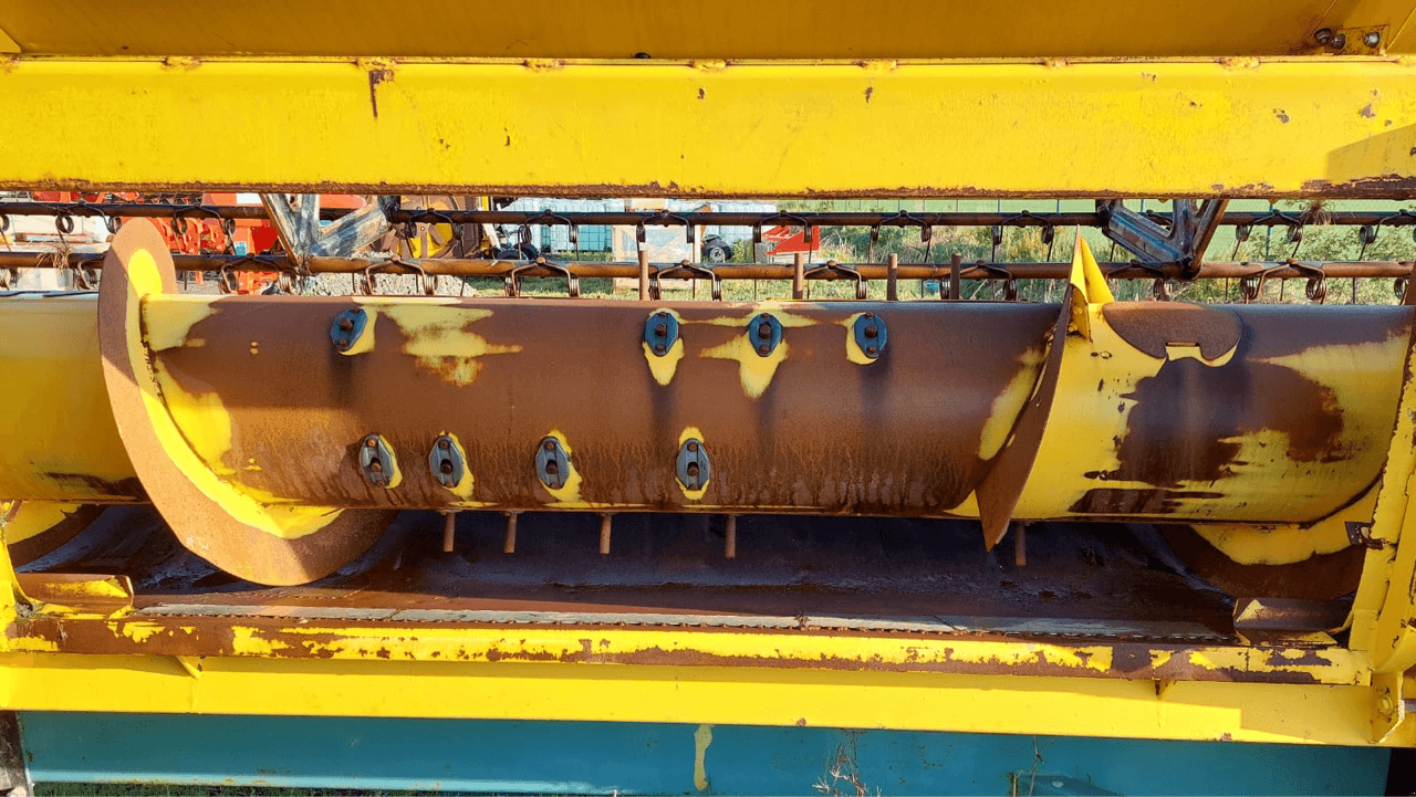 Schneidwerk des Typs New Holland 9.15 M, Gebrauchtmaschine in TREMEUR (Bild 8)