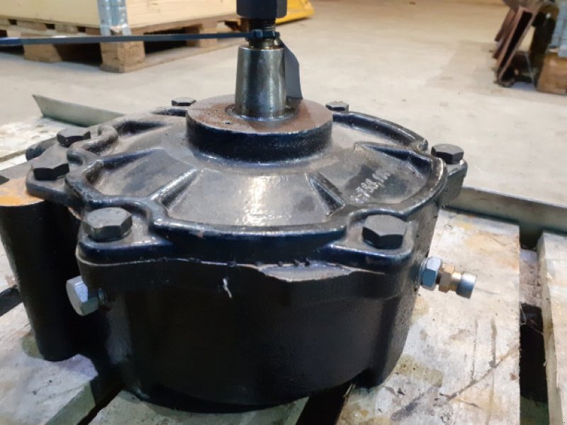 Schneidwerk des Typs New Holland CR9090, Gebrauchtmaschine in Hemmet (Bild 5)