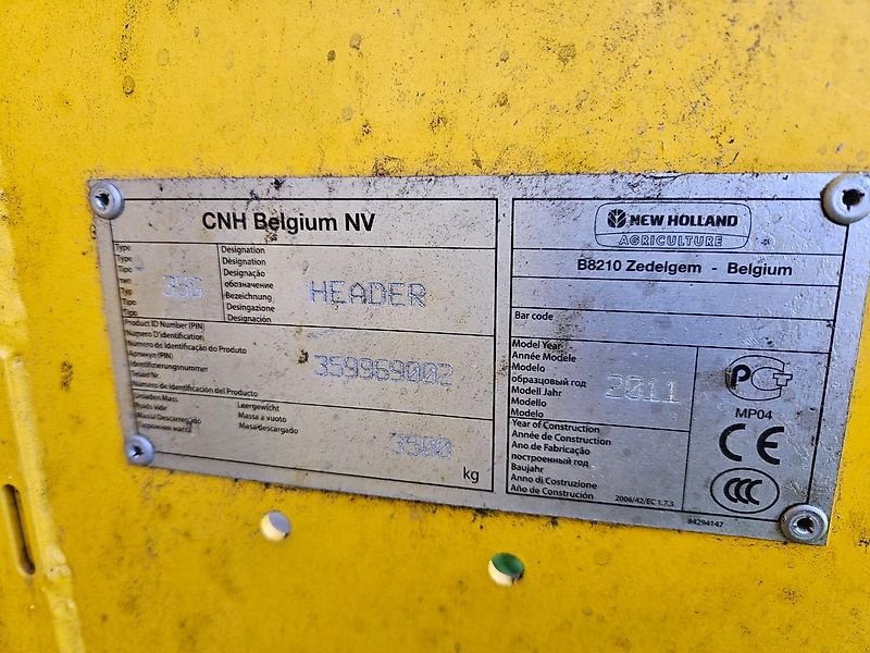 Schneidwerk des Typs New Holland Getreideschneidwerk 10.67m Brandschaden, Gebrauchtmaschine in Honigsee (Bild 8)