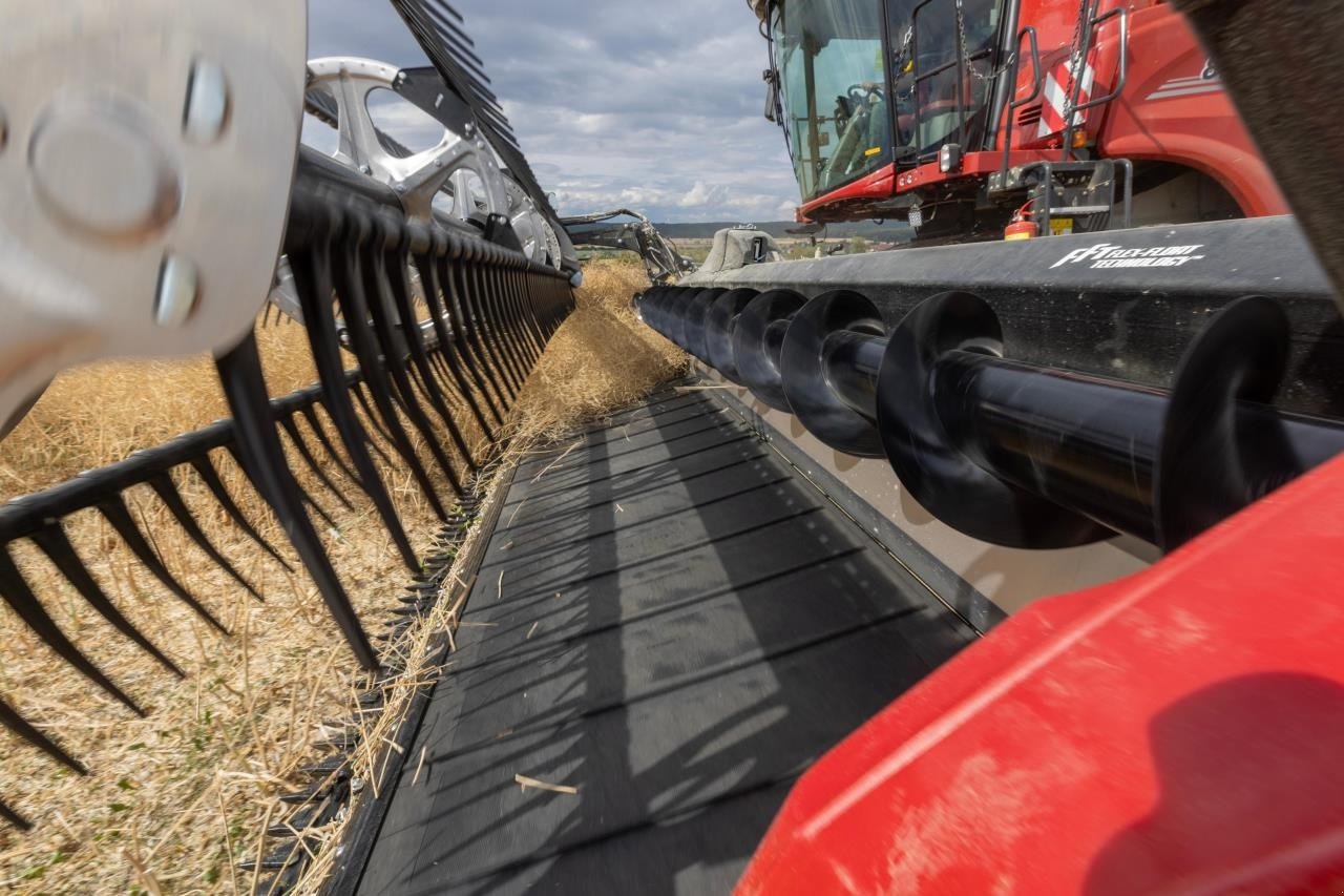 Schneidwerk tip Sonstige FD245 FLEXDRAPER, Gebrauchtmaschine in Viborg (Poză 2)