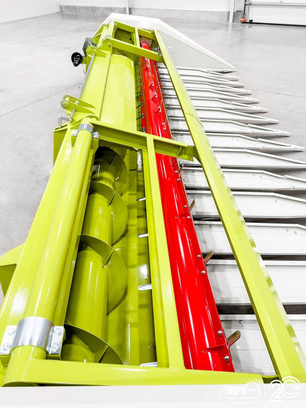 Schneidwerk des Typs SunSeed Xtra 8-75, Gebrauchtmaschine in Csengele (Bild 26)