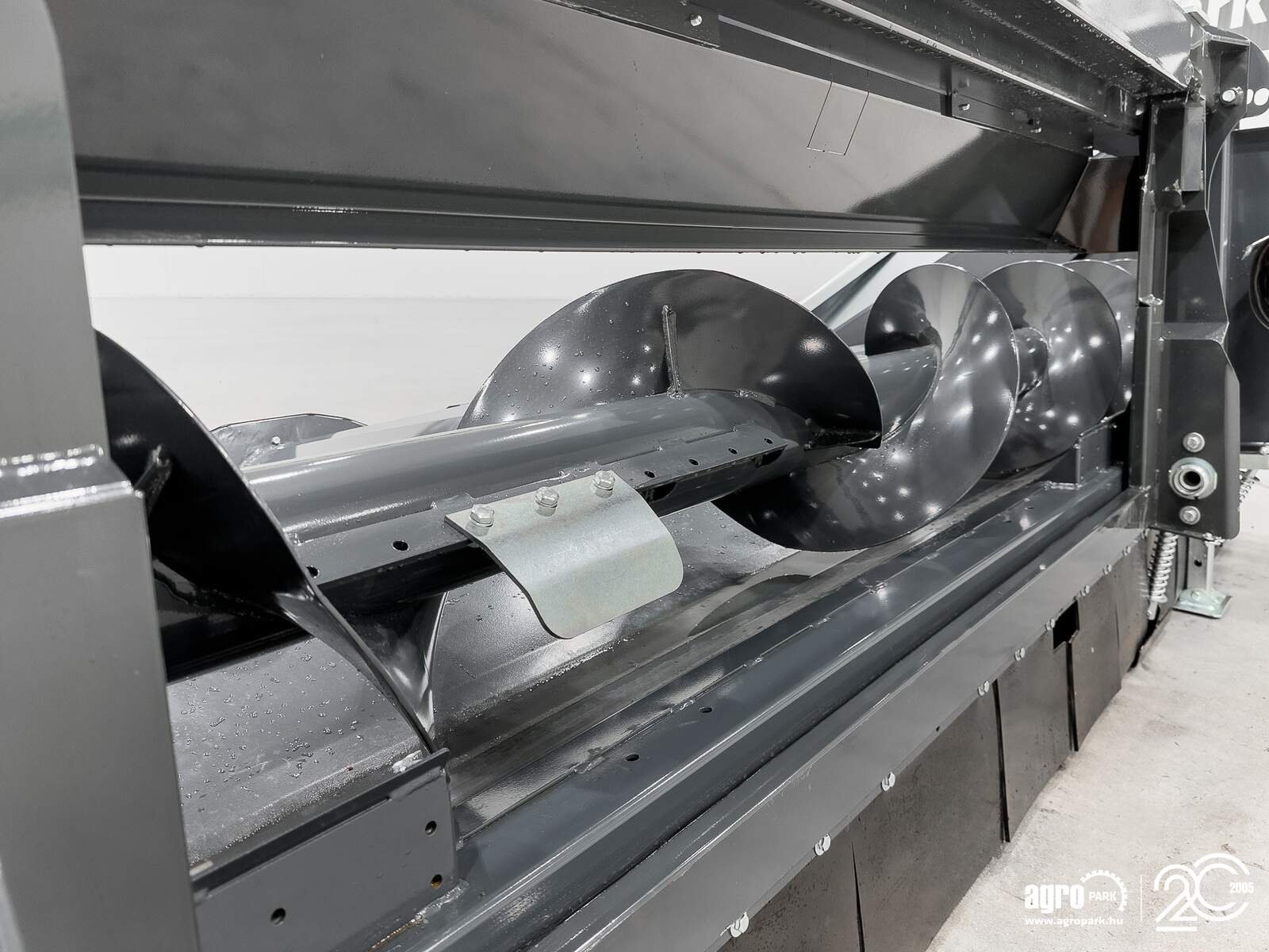 Schneidwerk typu Tecnomais TM3 6R 6 row (75 cm), rigid corn header for John Deere W and T combines, with chopper and stalk crushers, Gebrauchtmaschine v Csengele (Obrázek 25)
