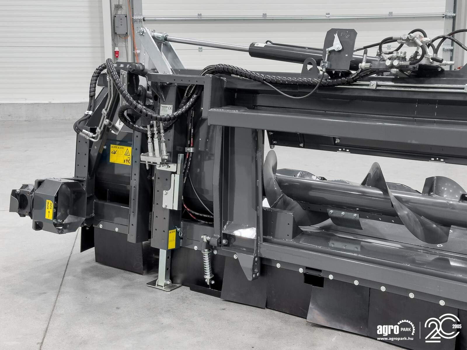 Schneidwerk Türe ait Tecnomais TMRP4 6R-F 6 row (75 cm), foldable corn header, for Claas combines, Gebrauchtmaschine içinde Csengele (resim 29)