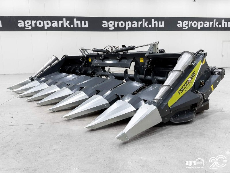 Schneidwerk del tipo Tecnomais TMRP4 8R-F UNUSED 8 row (75 cm), foldable corn header, for Claas Tucano and Lexion combines, Gebrauchtmaschine In Csengele