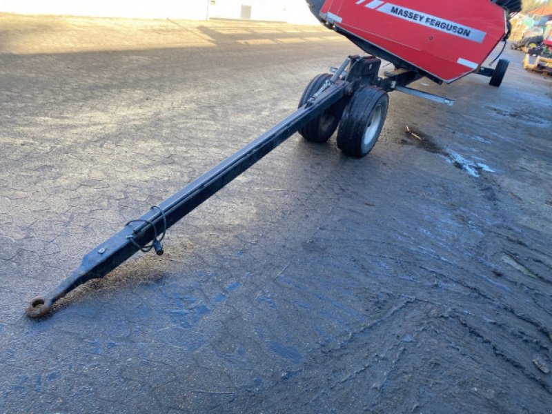 Schneidwerkswagen des Typs Massey Ferguson Skærebordsvogn, Gebrauchtmaschine in Hemmet (Bild 1)