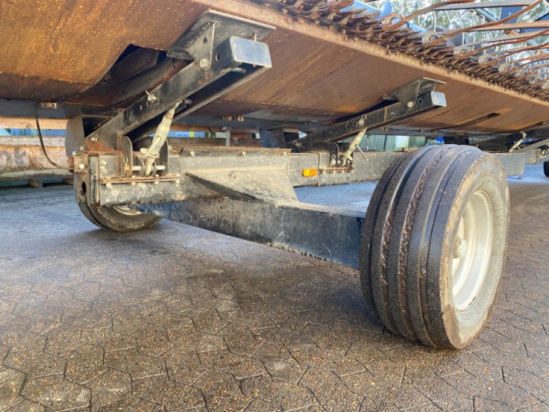 Schneidwerkswagen des Typs Massey Ferguson Skærebordsvogn, Gebrauchtmaschine in Hemmet (Bild 13)