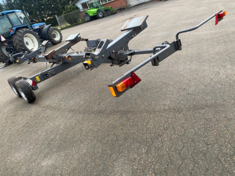 Schneidwerkswagen des Typs Massey Ferguson Skærebordsvogn, Gebrauchtmaschine in Hemmet (Bild 1)