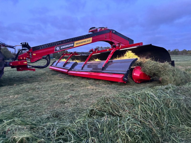 Schwader Türe ait Anderson MergePro 915 Bandschwader, Neumaschine içinde Berumerfehn