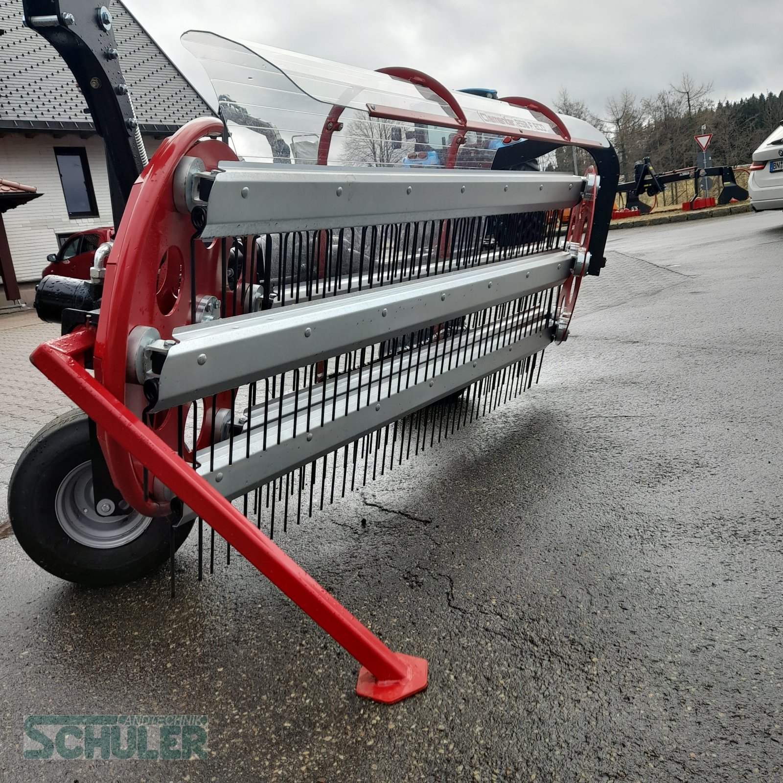 Schwader des Typs BB-Umwelttechnik Clementer 250 F ECO, Neumaschine in St. Märgen (Bild 8)