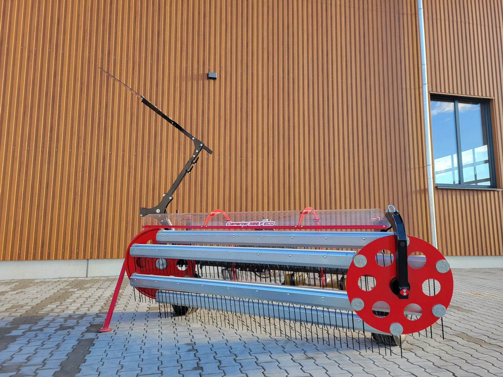 Schwader typu BB-Umwelttechnik Clementer 300 F Eco, Gebrauchtmaschine v Roßhaupten (Obrázek 1)