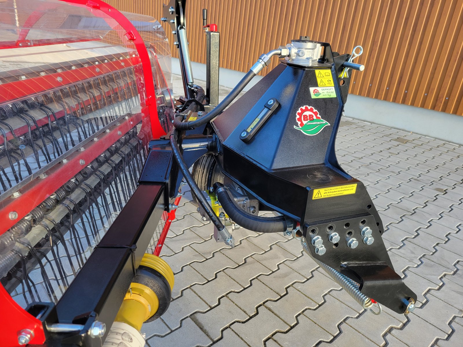 Schwader typu BB-Umwelttechnik Clementer 300 F Eco, Gebrauchtmaschine v Roßhaupten (Obrázek 3)