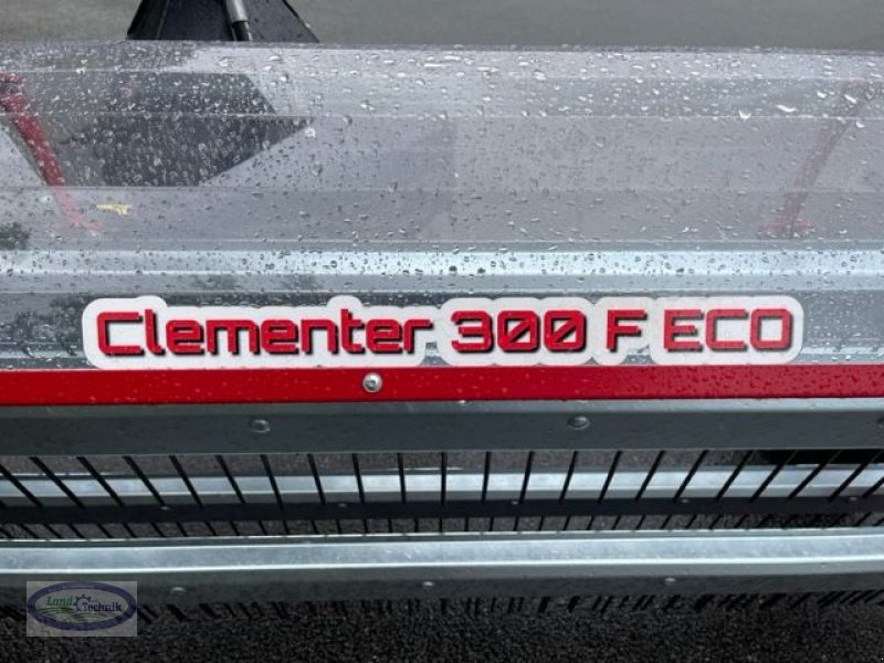Schwader des Typs BB-Umwelttechnik Clementer 300 F ECO, Neumaschine in Münzkirchen (Bild 2)