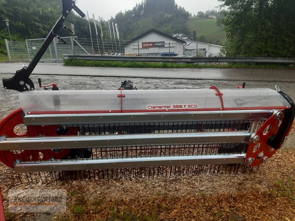 Schwader des Typs BB-Umwelttechnik Clementer 300F Eco, Gebrauchtmaschine in Altenfelden (Bild 4)