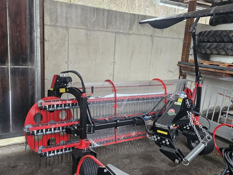 Schwader des Typs BB-Umwelttechnik Clementer 300F ECO, Gebrauchtmaschine in Ried im Oberinntal (Bild 1)