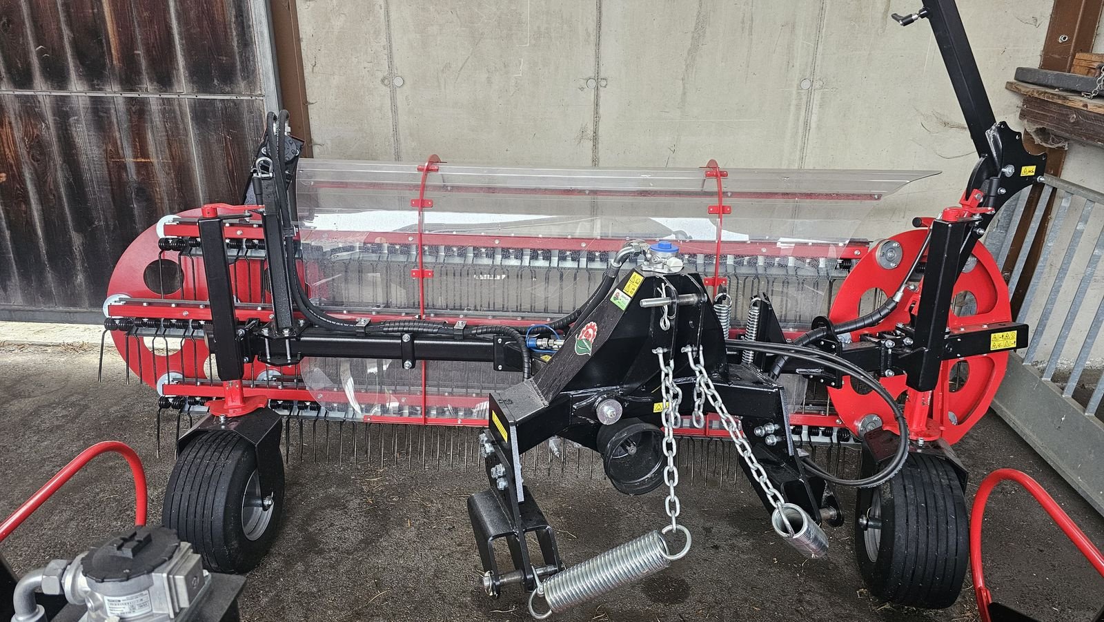 Schwader typu BB-Umwelttechnik Clementer 300F ECO, Gebrauchtmaschine v Ried im Oberinntal (Obrázek 2)