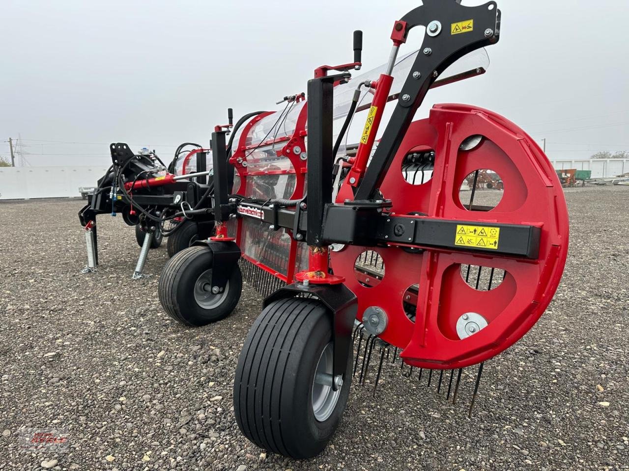 Schwader typu BB-Umwelttechnik Clementer 550 F, Gebrauchtmaschine v Steinheim (Obrázek 11)