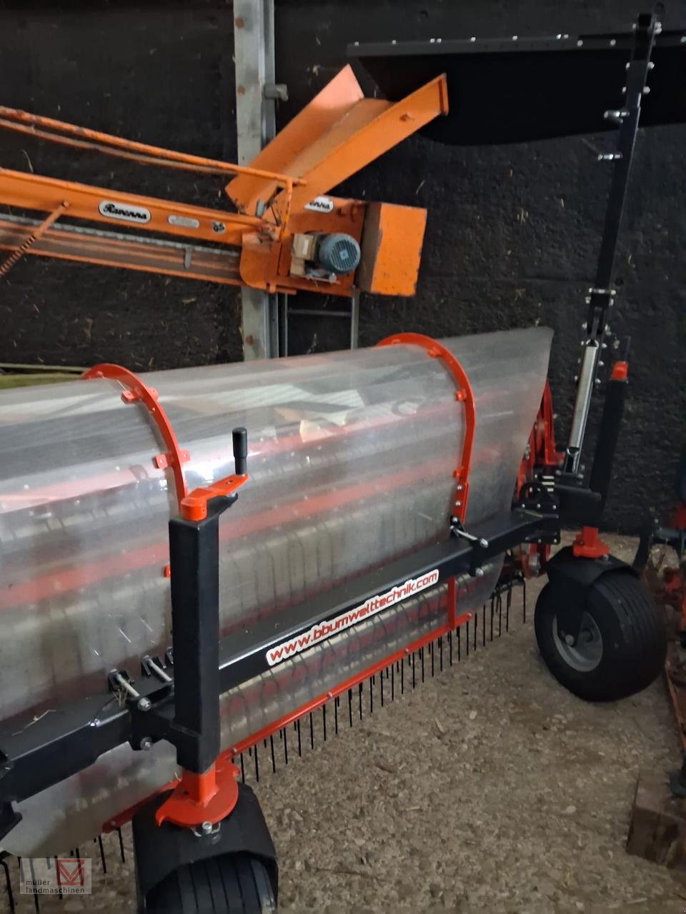 Schwader du type BB-Umwelttechnik Clementer 550F, Gebrauchtmaschine en Bonndorf (Photo 2)