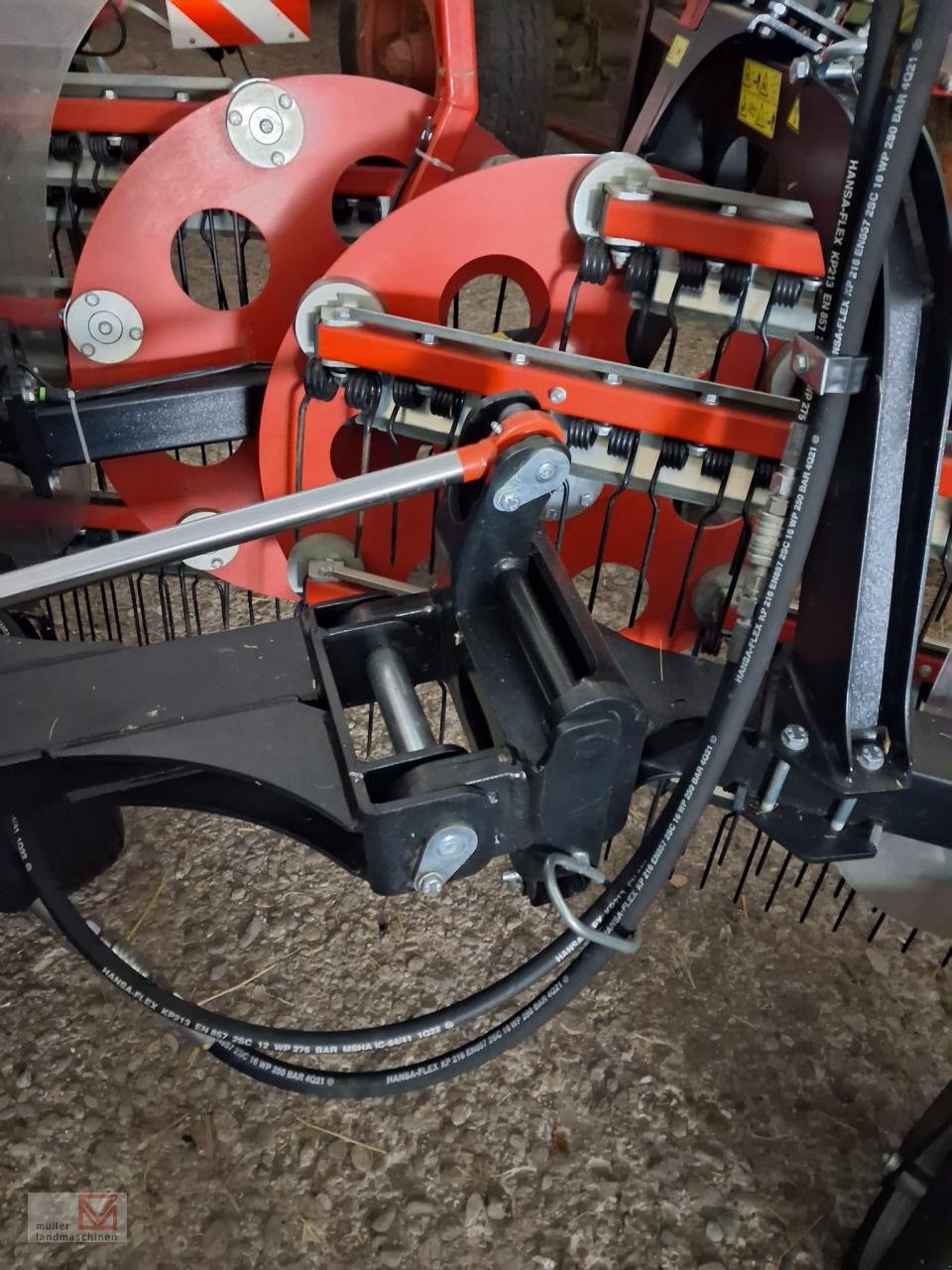 Schwader du type BB-Umwelttechnik Clementer 550F, Gebrauchtmaschine en Bonndorf (Photo 6)