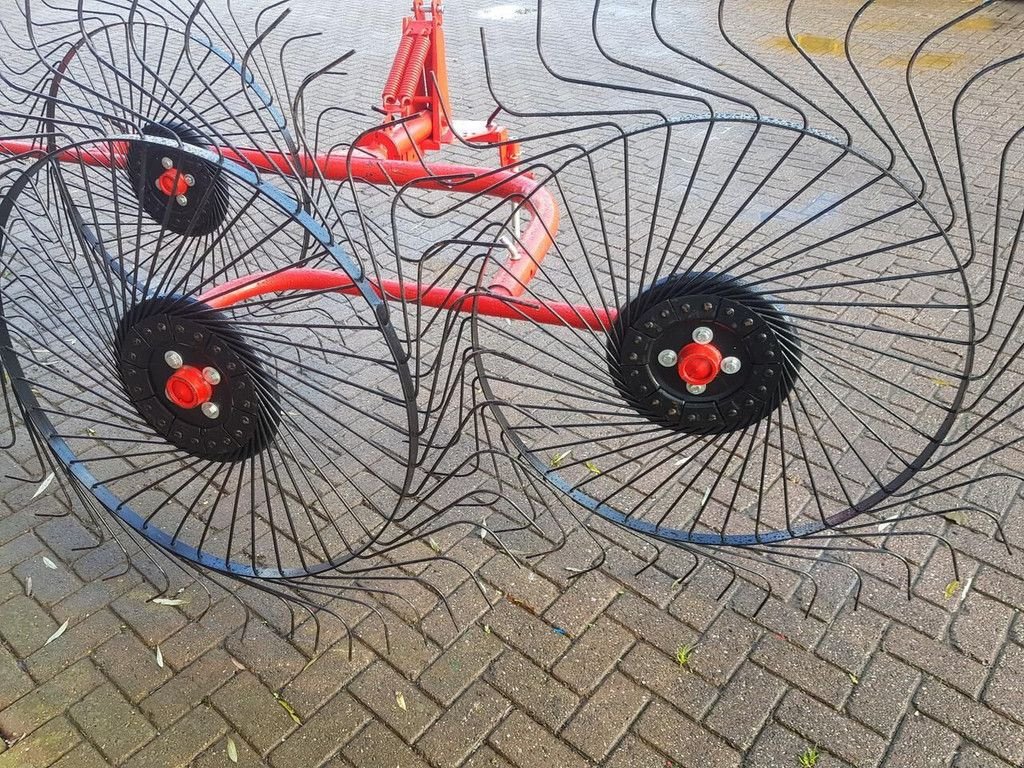 Schwader des Typs Boxer acrobaat, Gebrauchtmaschine in Goudriaan (Bild 3)