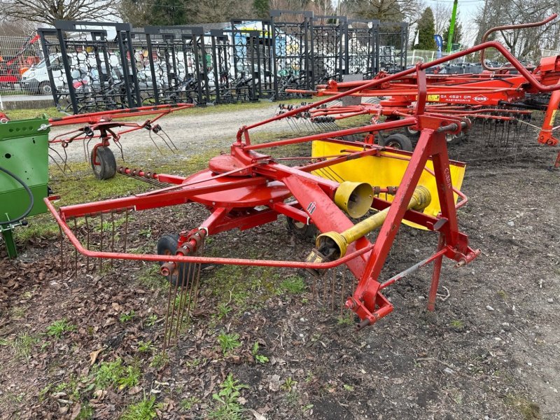 Schwader типа Case IH Andaineur N10 Case IH, Gebrauchtmaschine в LA SOUTERRAINE (Фотография 1)