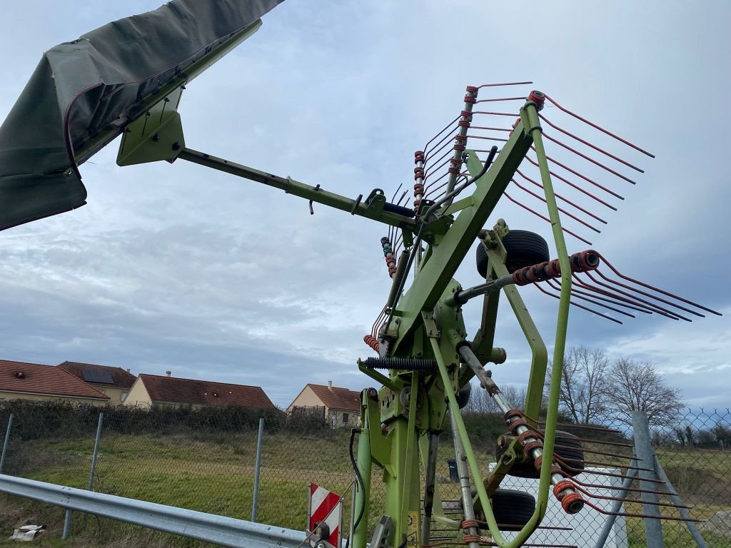 Schwader typu CLAAS Liner 1550 Twin profil, Gebrauchtmaschine w GUERET (Zdjęcie 4)