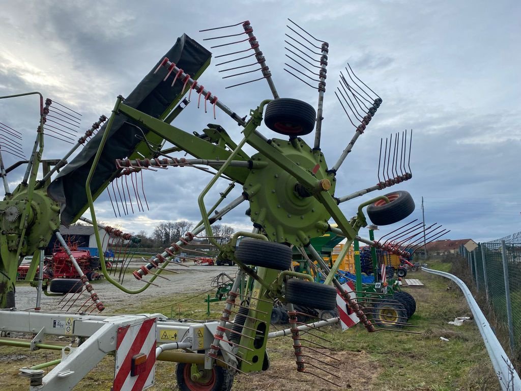 Schwader typu CLAAS Liner 1550 Twin profil, Gebrauchtmaschine w GUERET (Zdjęcie 5)