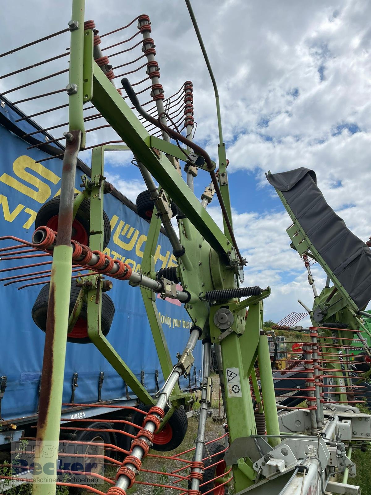 Schwader of the type CLAAS Liner 1550 Twin Profil, Gebrauchtmaschine in Weimar-Niederwalgern (Picture 3)