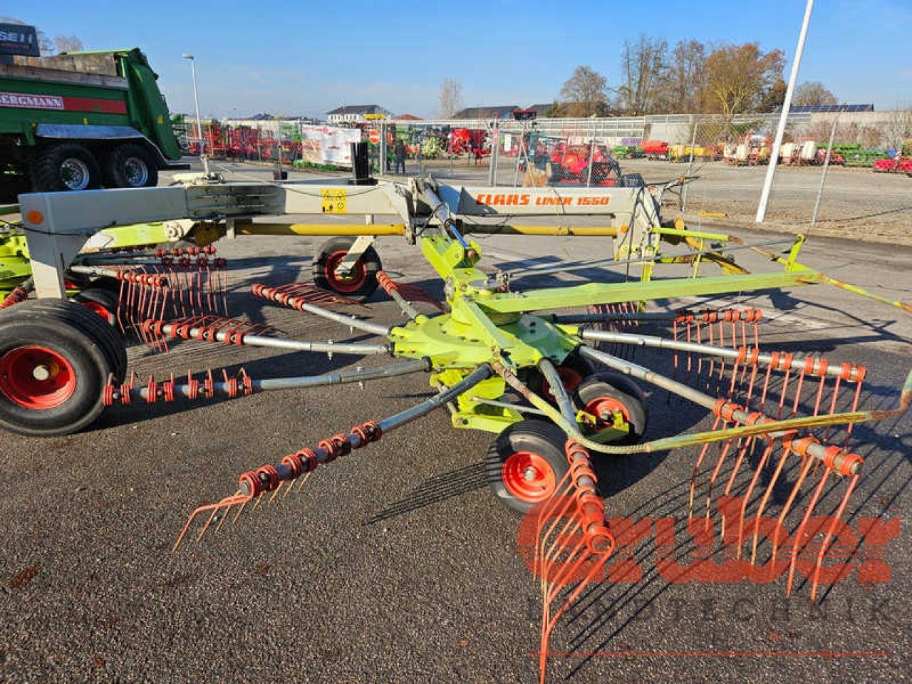 Schwader Türe ait CLAAS Liner 1550, Gebrauchtmaschine içinde Ampfing (resim 3)