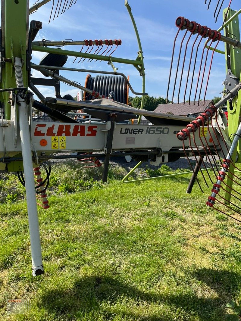 Schwader typu CLAAS LINER 1650 TWIN, 6-Rad-Fahrwerk, Gebrauchtmaschine v Ankum (Obrázek 10)