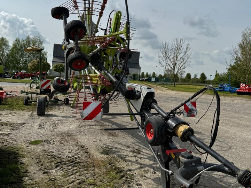 Schwader a típus CLAAS Liner 1700 twin, Gebrauchtmaschine ekkor: CHATEAU PORCIEN