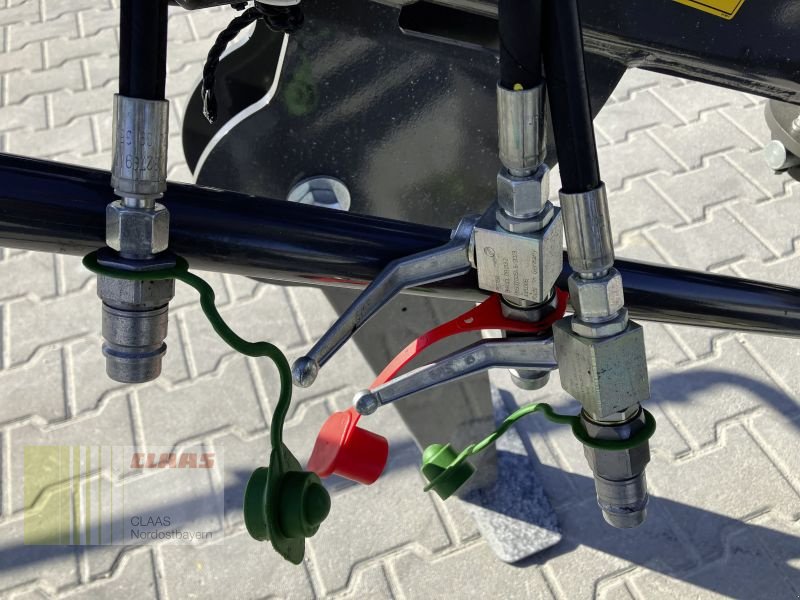 Schwader des Typs CLAAS LINER 1700 TWIN, Neumaschine in Freystadt (Bild 18)