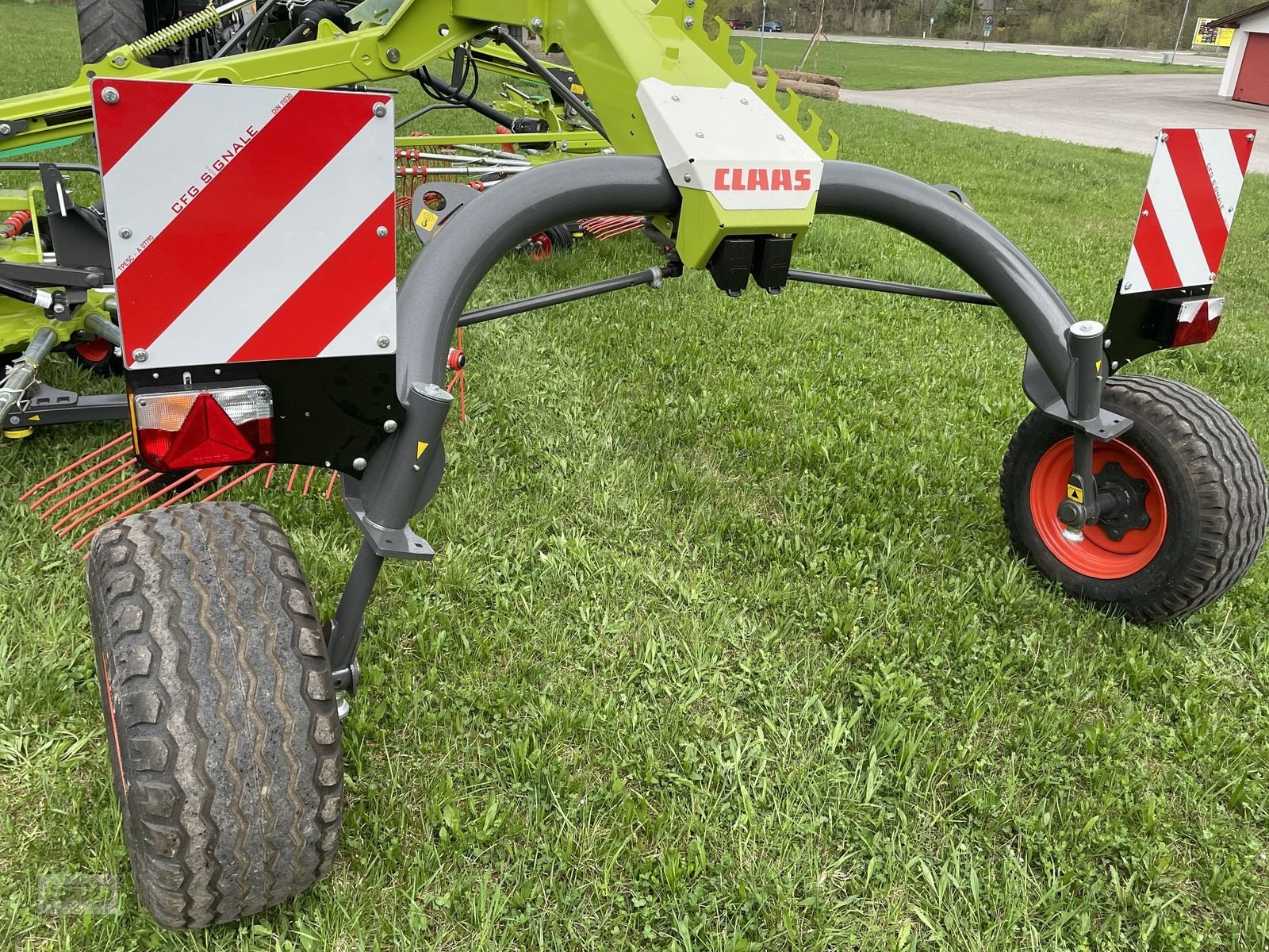 Schwader του τύπου CLAAS Liner 1700 Twin, Neumaschine σε Kaumberg (Φωτογραφία 14)