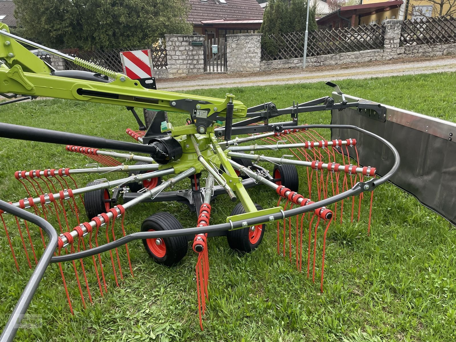 Schwader του τύπου CLAAS Liner 1700 Twin, Neumaschine σε Kaumberg (Φωτογραφία 11)