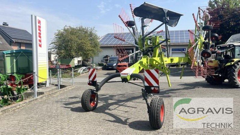 Schwader des Typs CLAAS LINER 1700, Neumaschine in Werl-Oberbergstraße (Bild 3)