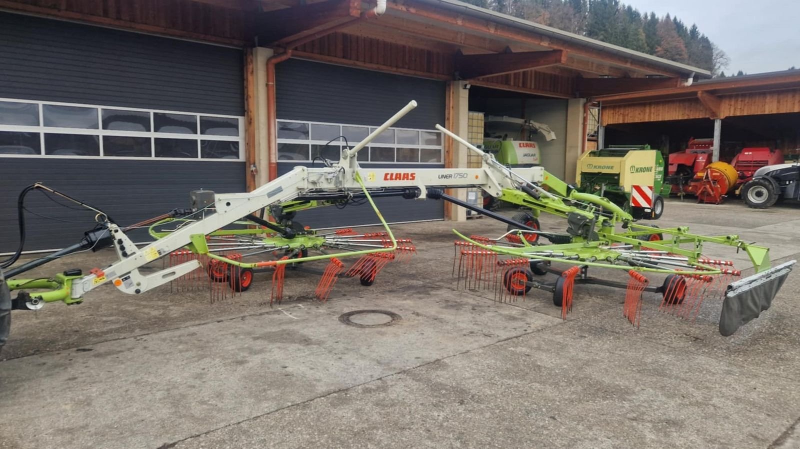 Schwader tip CLAAS Liner 1750, Gebrauchtmaschine in Villach/Zauchen (Poză 4)