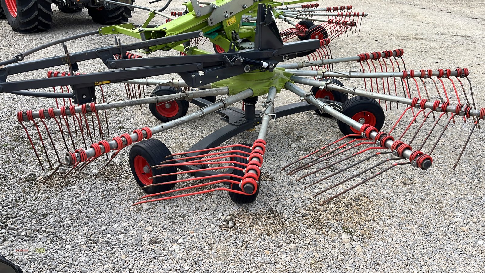 Schwader of the type CLAAS LINER 1800 TWIN PREISREDUZIERT, Gebrauchtmaschine in Langenau (Picture 10)