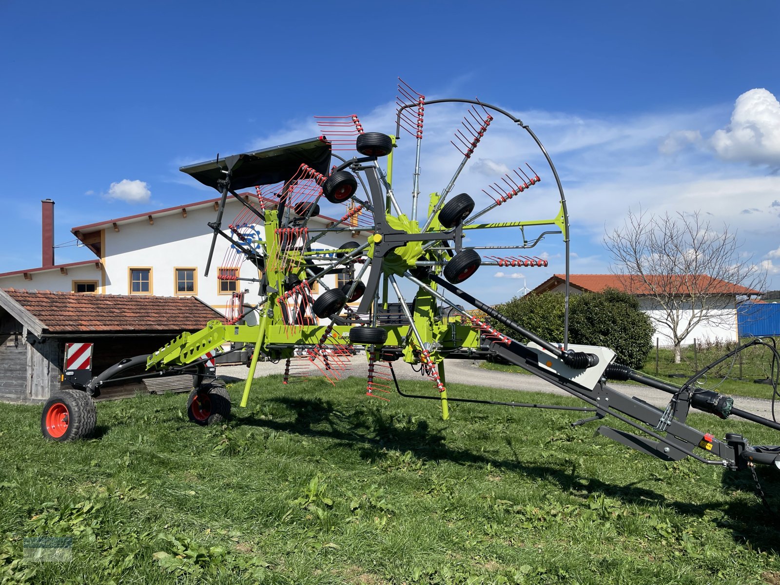 Schwader Türe ait CLAAS LINER 1800 TWIN, Neumaschine içinde Schnaitsee (resim 1)