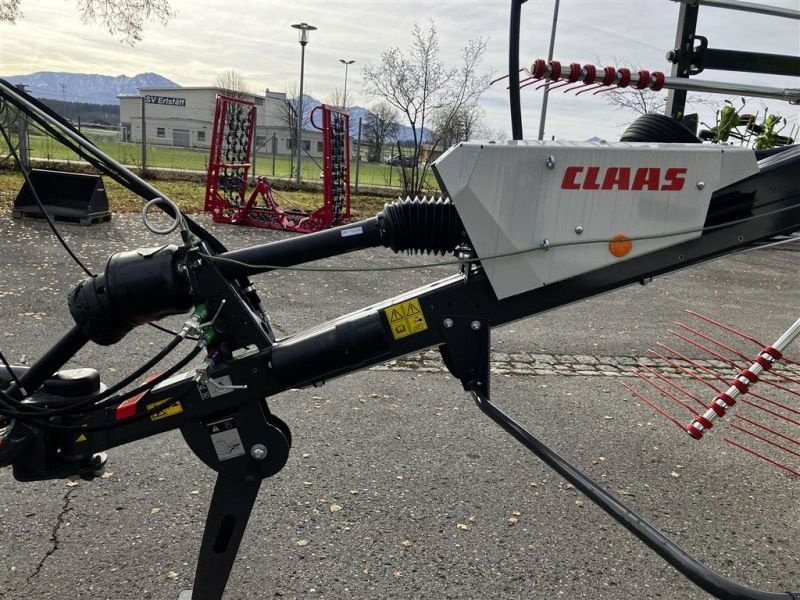 Schwader des Typs CLAAS LINER 1900, Neumaschine in Grabenstätt-Erlstätt (Bild 5)