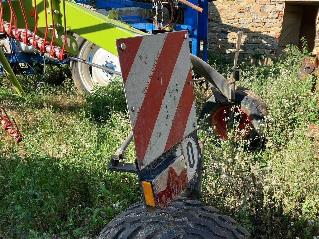 Schwader tip CLAAS LINER 1900, Gebrauchtmaschine in NOGENT (Poză 7)