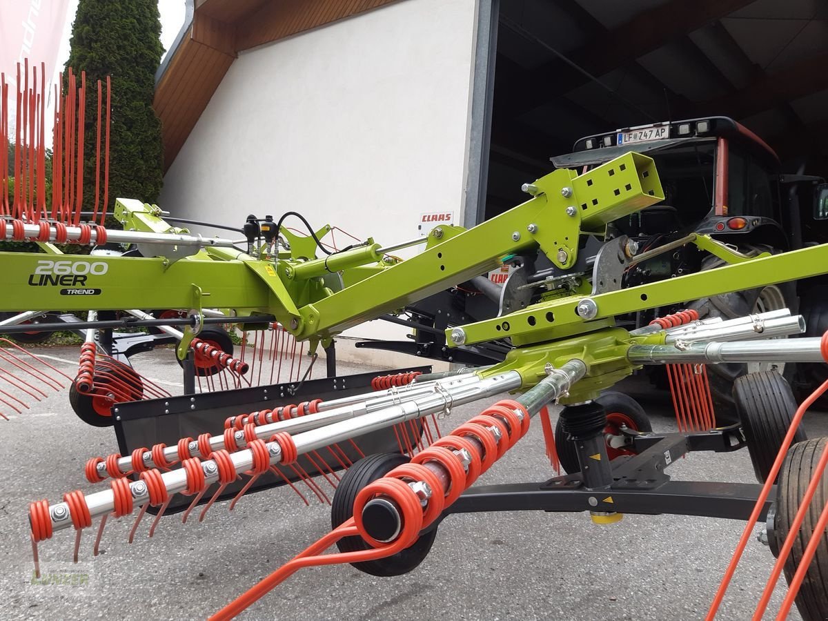 Schwader des Typs CLAAS Liner 2600 Trend, Neumaschine in Kaumberg (Bild 14)