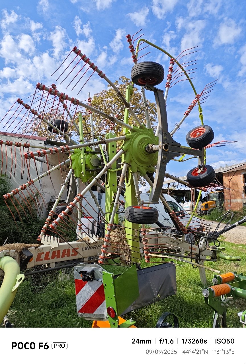 Schwader του τύπου CLAAS LINER 2700, Gebrauchtmaschine σε MORLHON LE HAUT (Φωτογραφία 2)