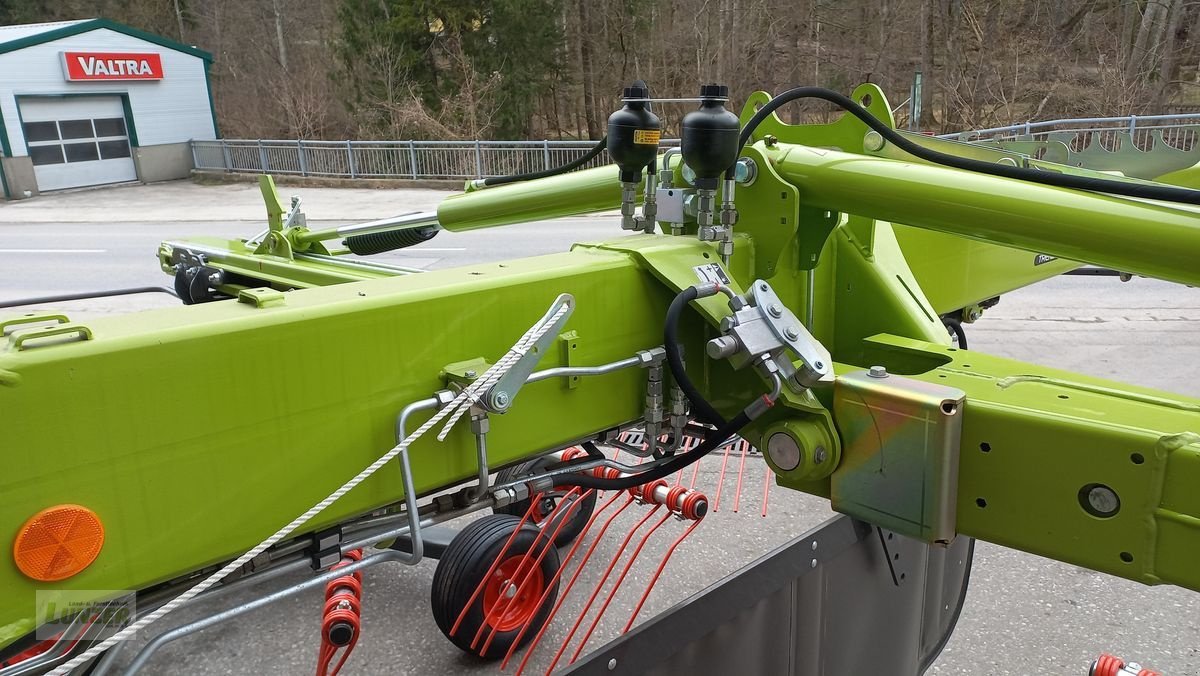 Schwader des Typs CLAAS Liner 2800 Trend, Neumaschine in Kaumberg (Bild 11)